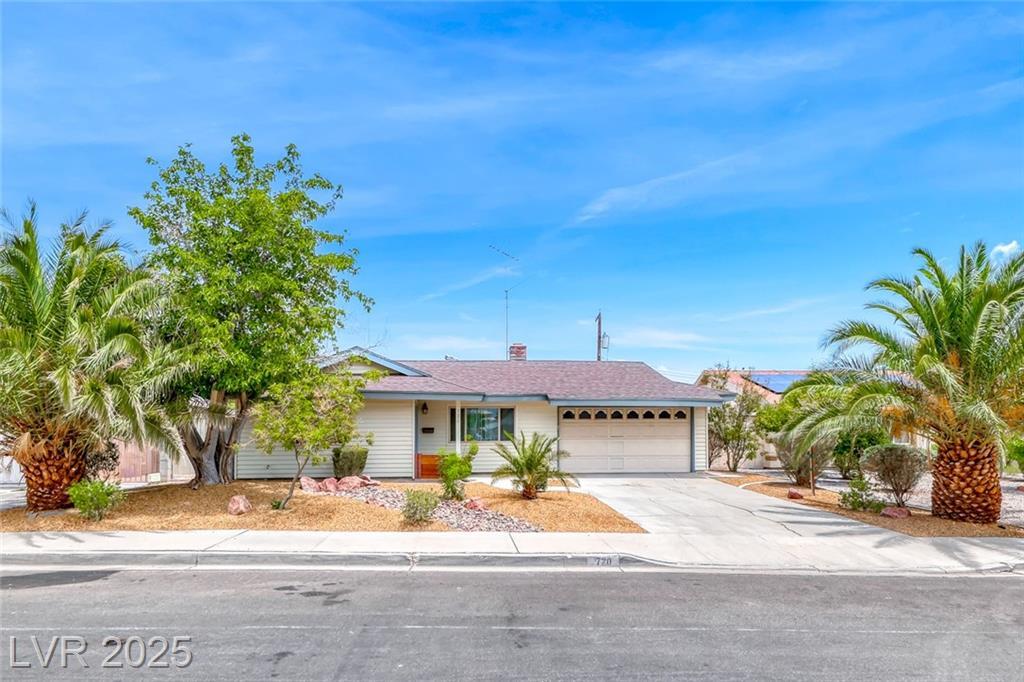 Property Photo:  720 McDermit Street  NV 89107 