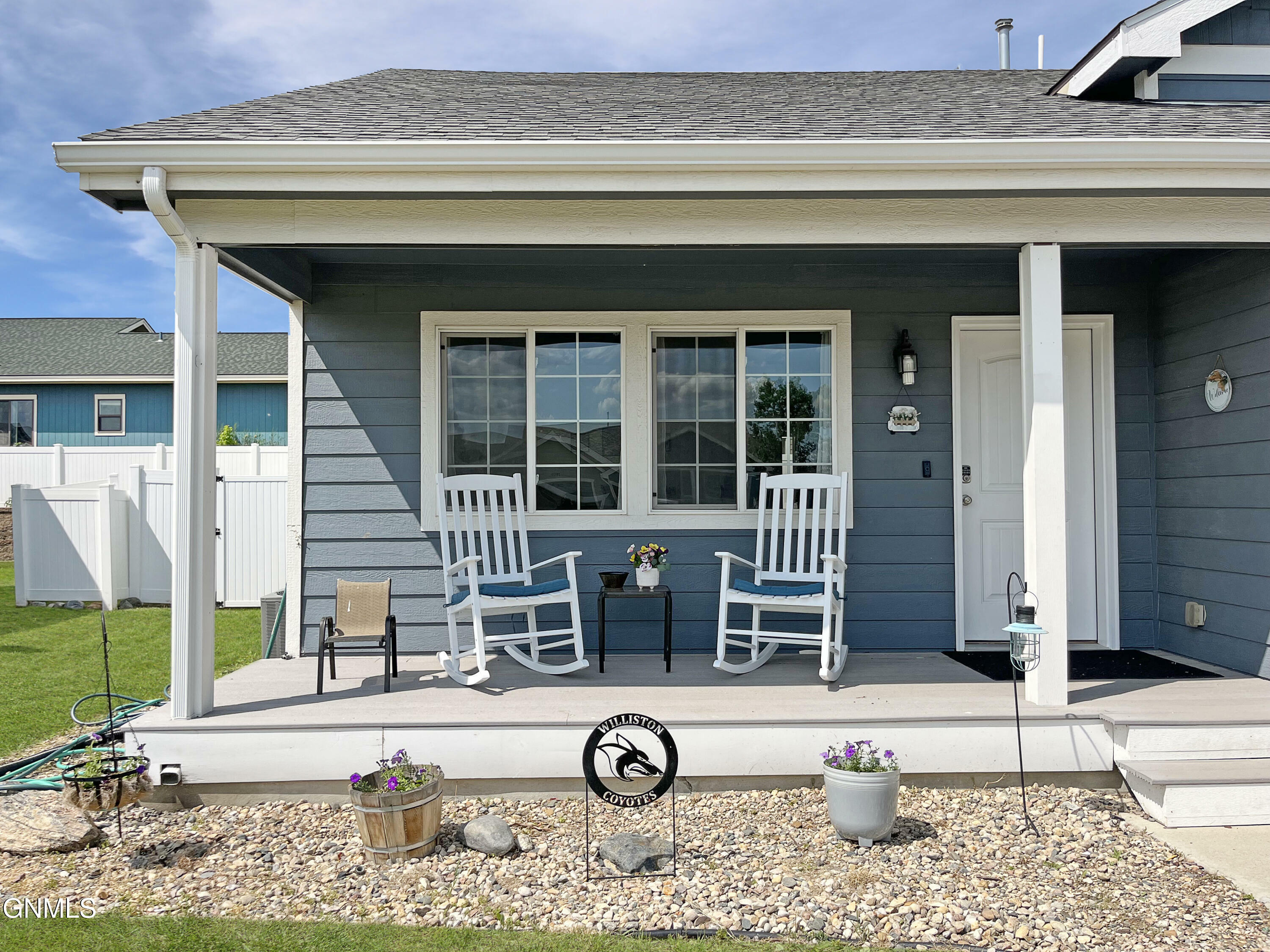 Property Photo: 2810 24th Street W ND 58801