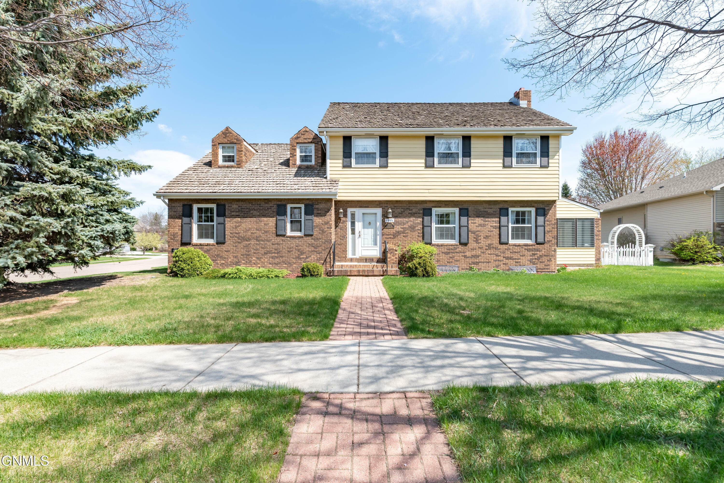 Property Photo: 1872 Contessa Drive ND 58503