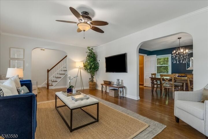 Property Photo:  35 Hawthorne Ave  NJ 07028 
