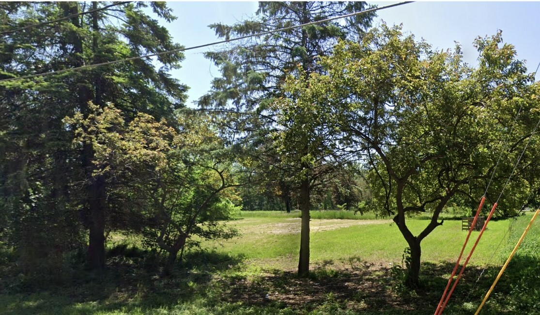Property Photo:  1902 E 40th Street  IA 50317 