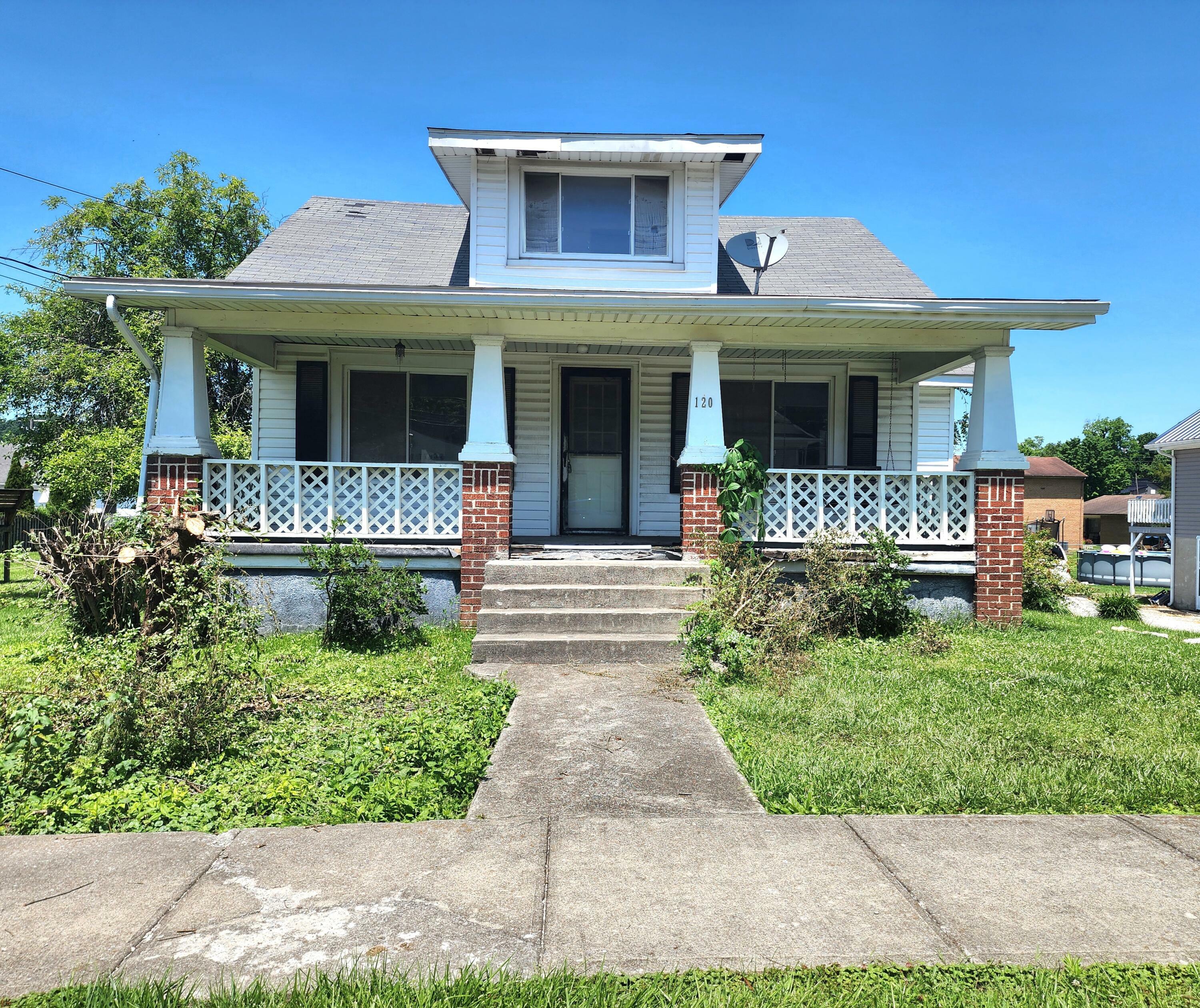 Property Photo: 120 West Main Street KY 40456