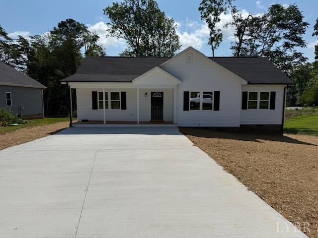 166 Plant Drive  Appomattox VA 24522 photo
