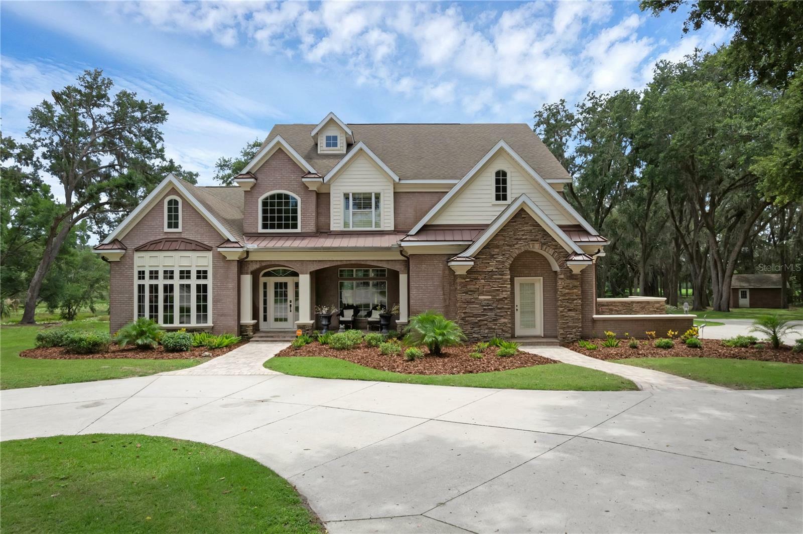 Property Photo:  1325 Otters View Court  FL 34731 
