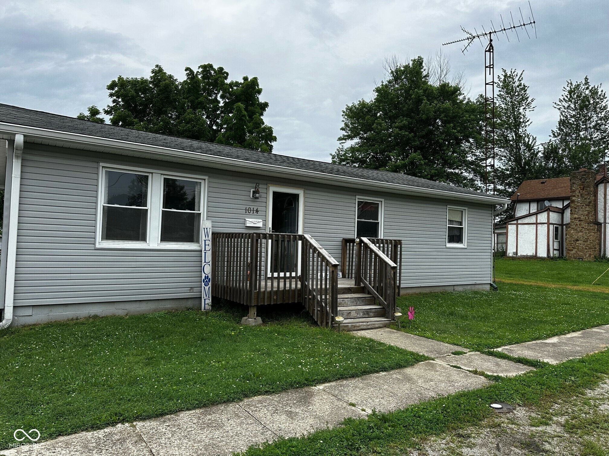 Property Photo: