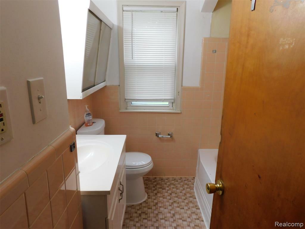 Property Photo: 24234 Wilmot Avenue MI 48021 1350