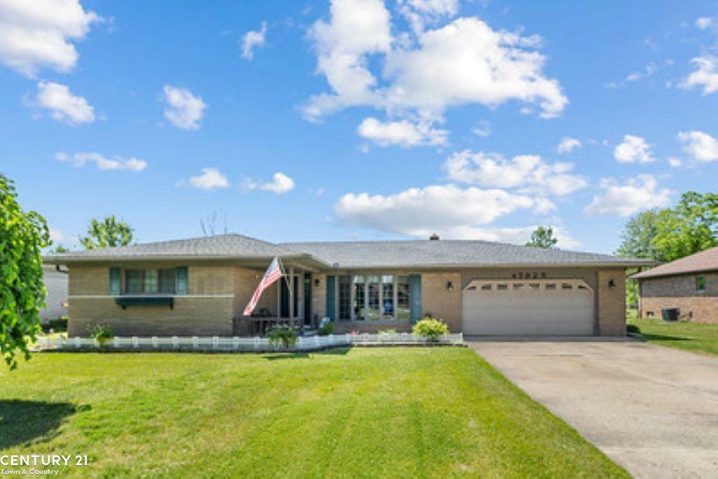 Property Photo: 47925 Mallard Drive MI 48047