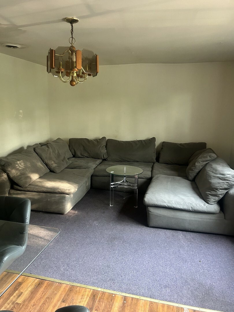 Property Photo: 949 N Lawler Avenue IL 60651