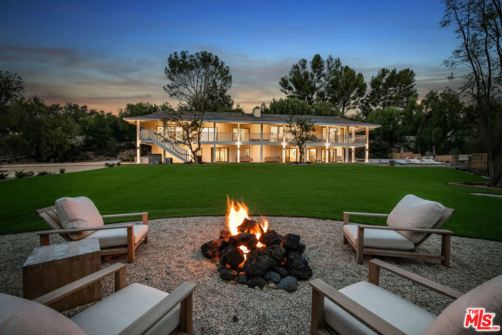 Property Photo: 25010 Jim Bridger Road CA 91302