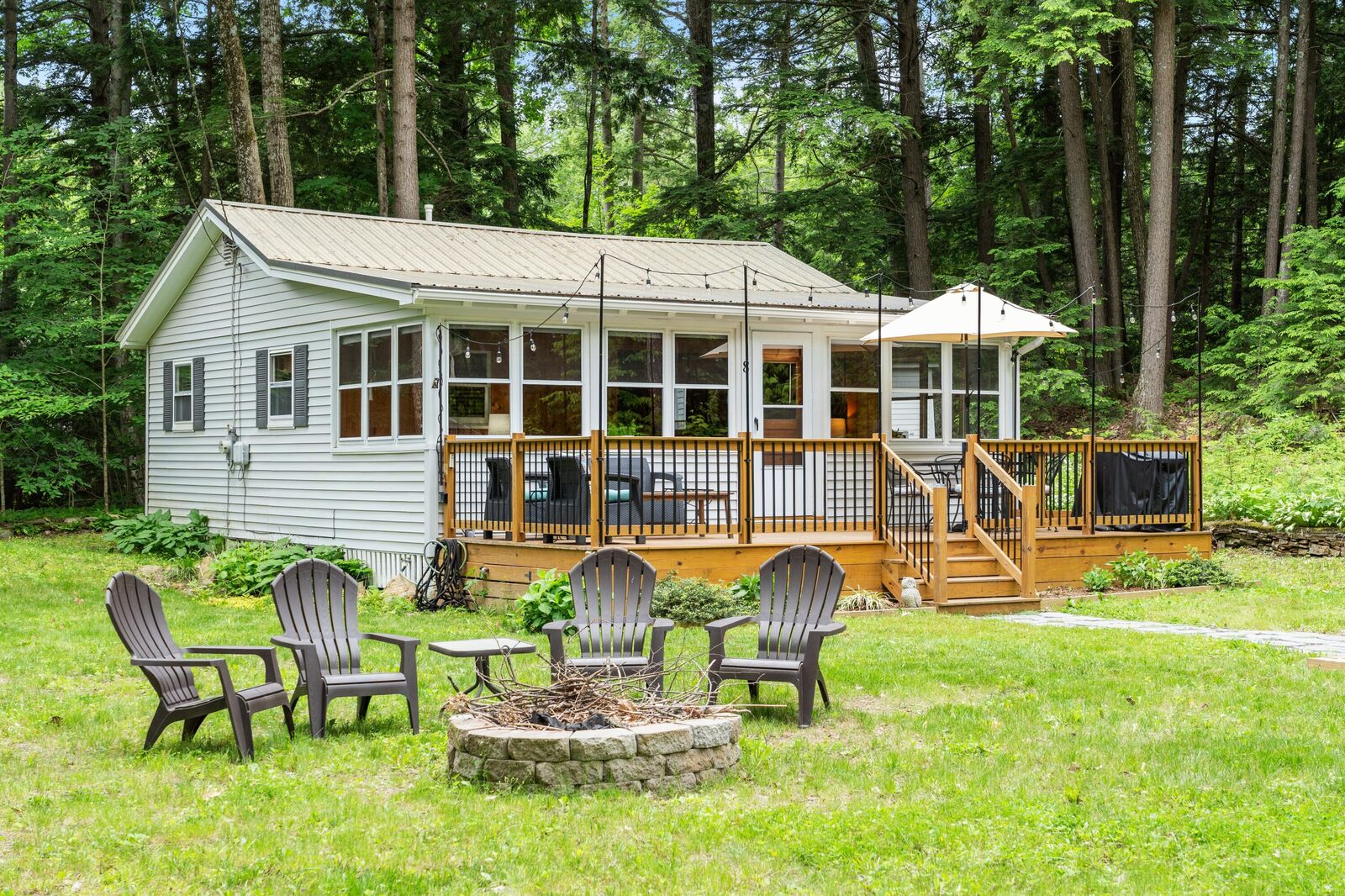 Property Photo:  8 N Lakeview Drive  ME 04350 