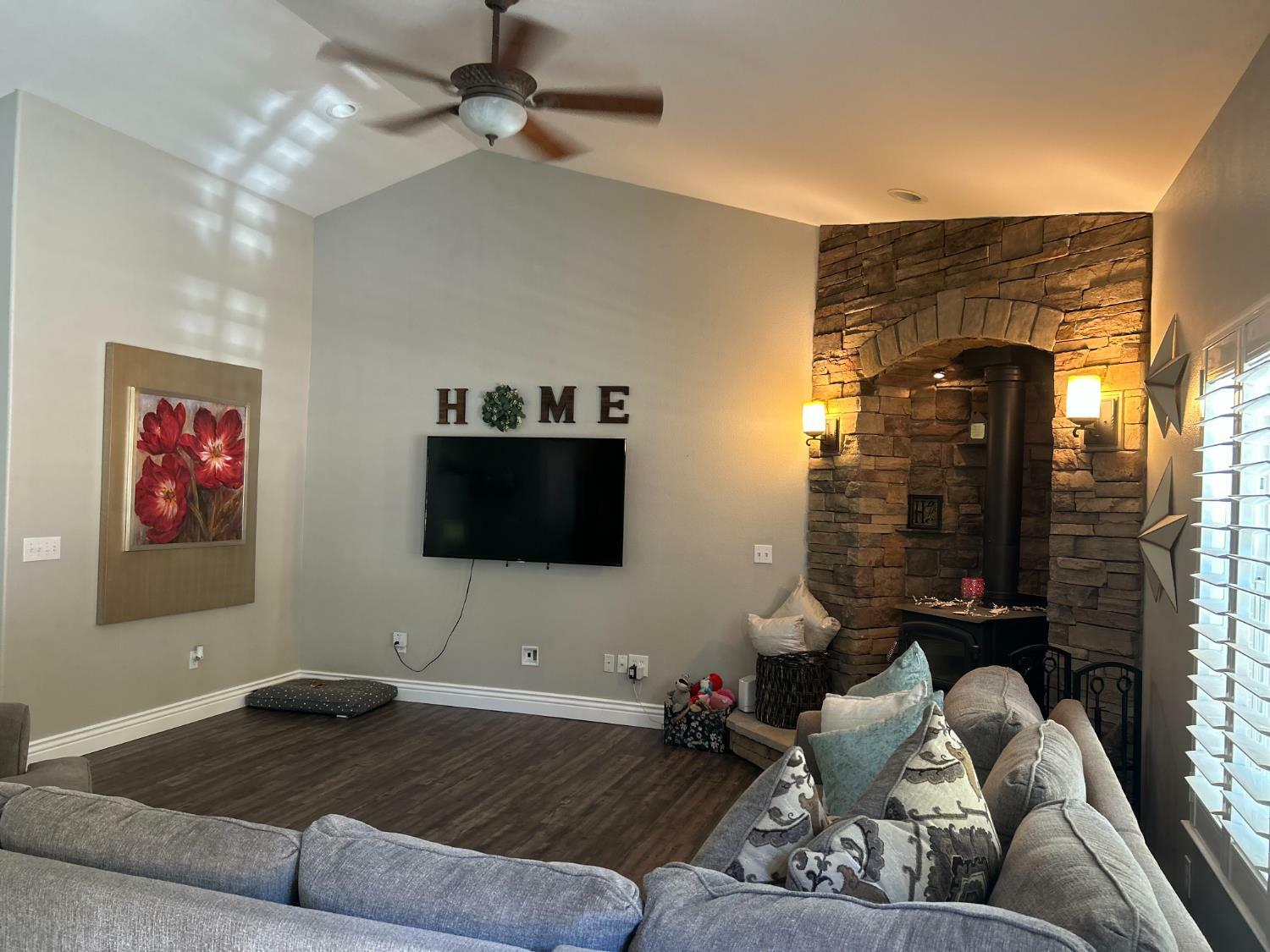 Property Photo: 21671 Wasatch Mountain Drive CA 95370