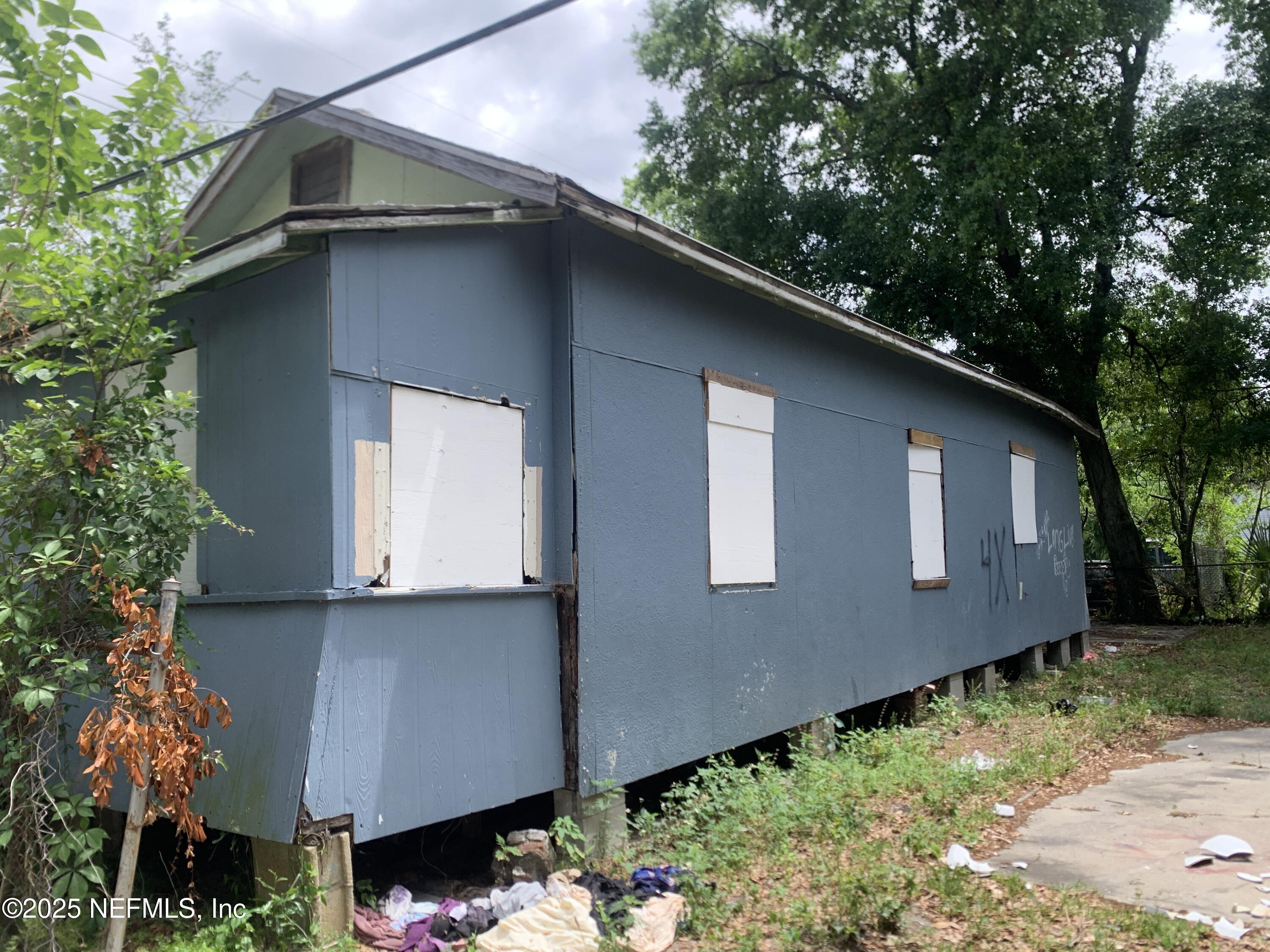Property Photo:  1630 E 27th Street  FL 32206 