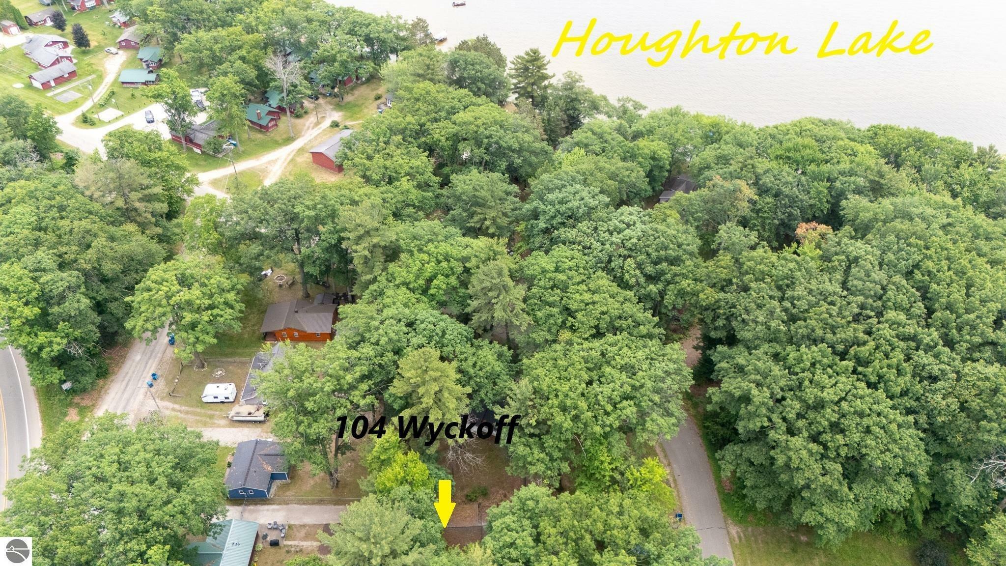 Property Photo: 104 Wyckoff Drive MI 48629