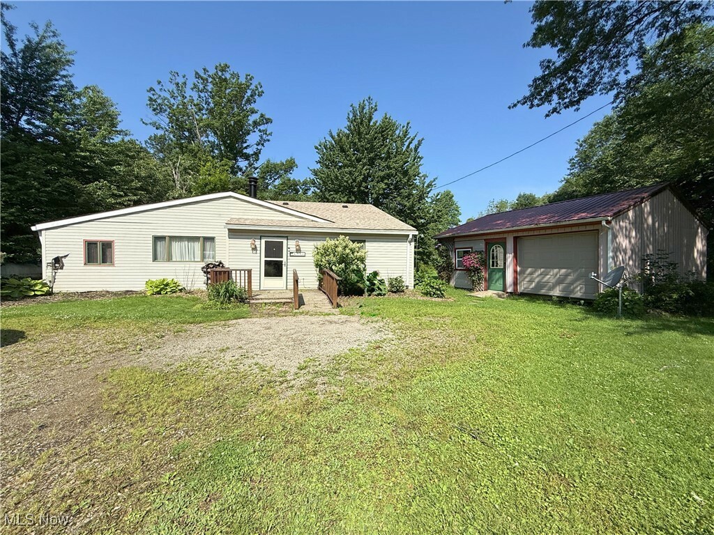 Property Photo: 8756 Cook Road OH 44460