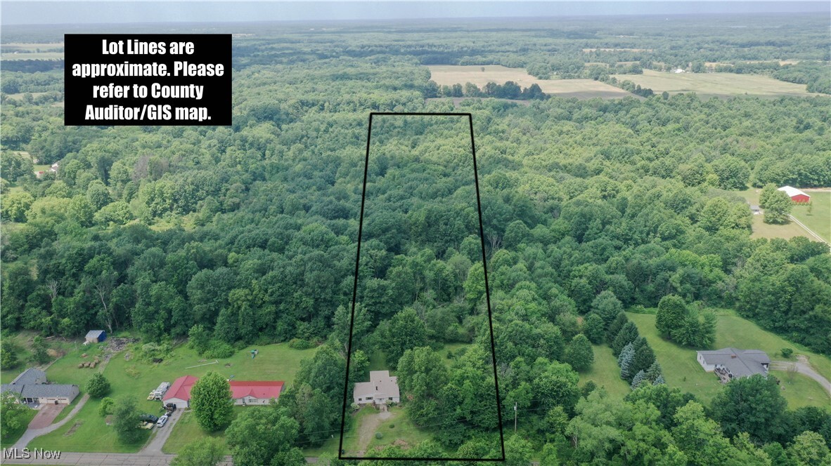 Property Photo: 8756 Cook Road OH 44460