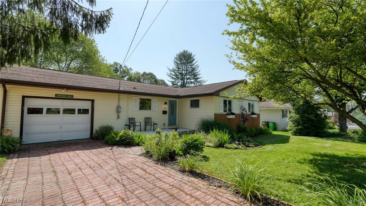Property Photo:  11 Garfield Avenue  OH 43762 