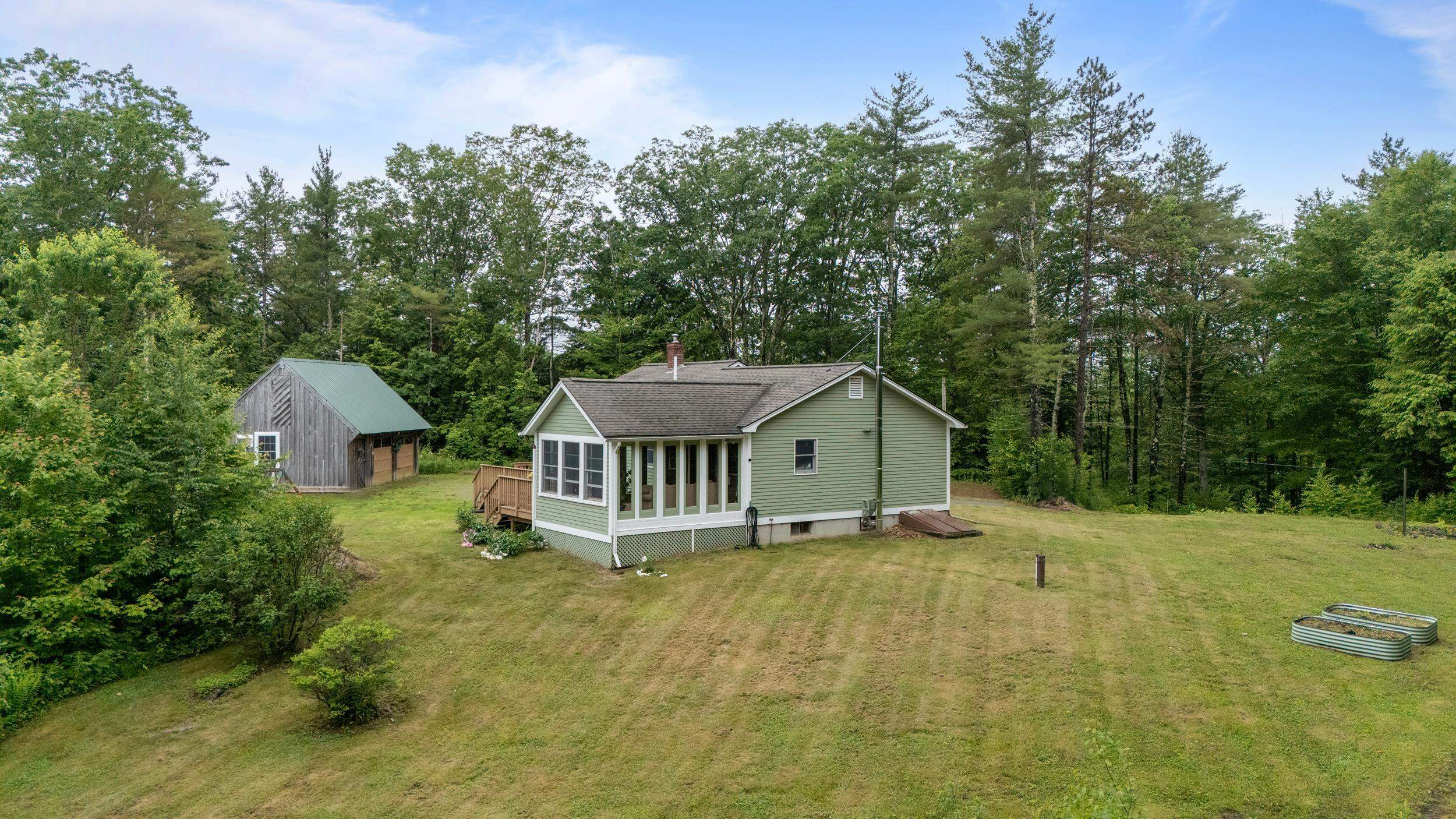 Property Photo: 220 Athol Road NH 03470