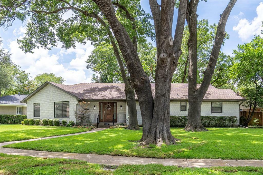 Property Photo: 10857 Waterbridge Circle TX 75218