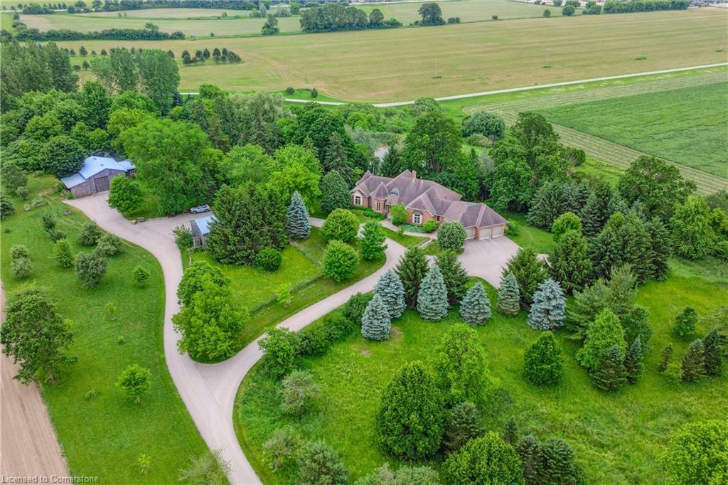 1492 Maple Bend Road  Breslau ON N0B 1M0 photo