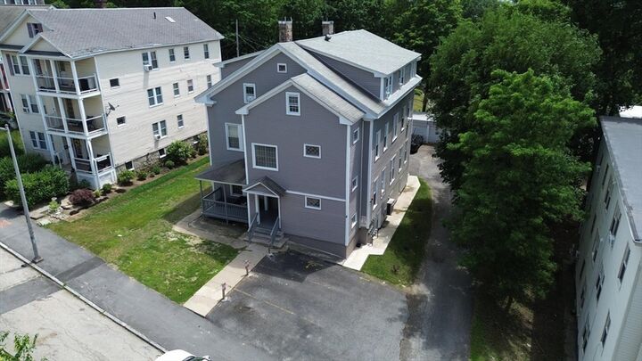 18 Catharine St  Worcester MA 01605 photo