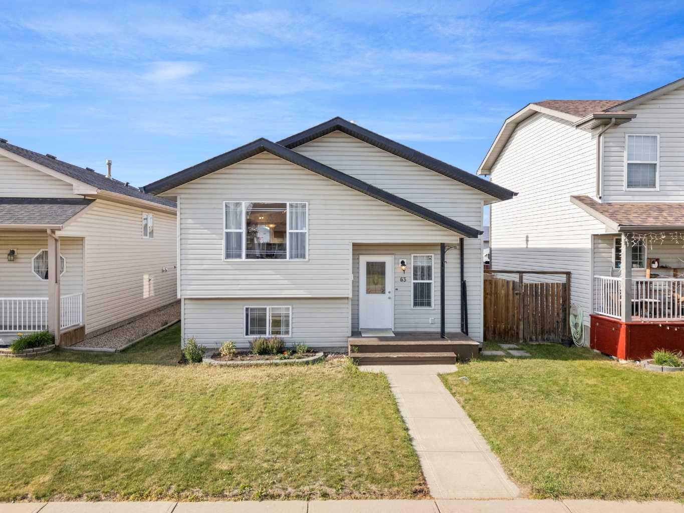 Photo de la propriété: 63 Ireland Crescent AB T4R 3K8