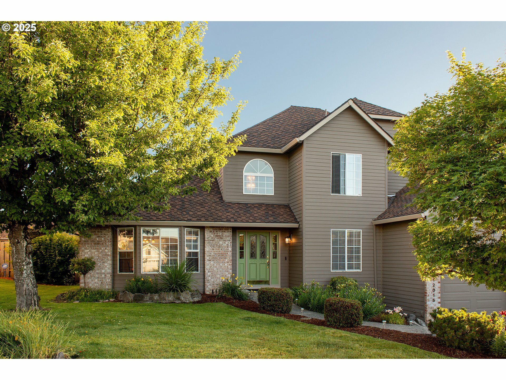 Property Photo: 12015 SE Regal Ct OR 97015
