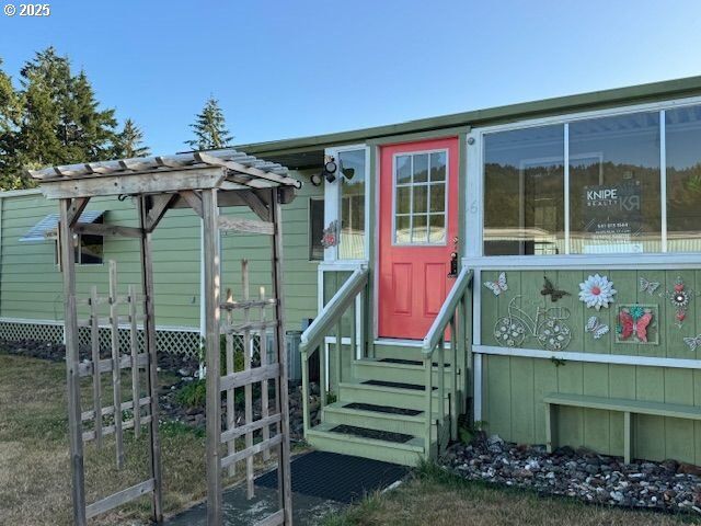 Property Photo: 16131 W Hoffeldt Ln 16 OR 97415