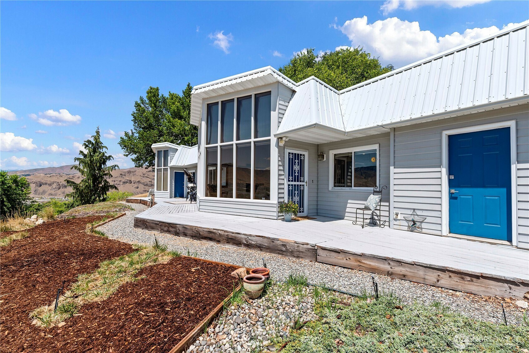 Property Photo: 71 Blue Grade Road WA 98802
