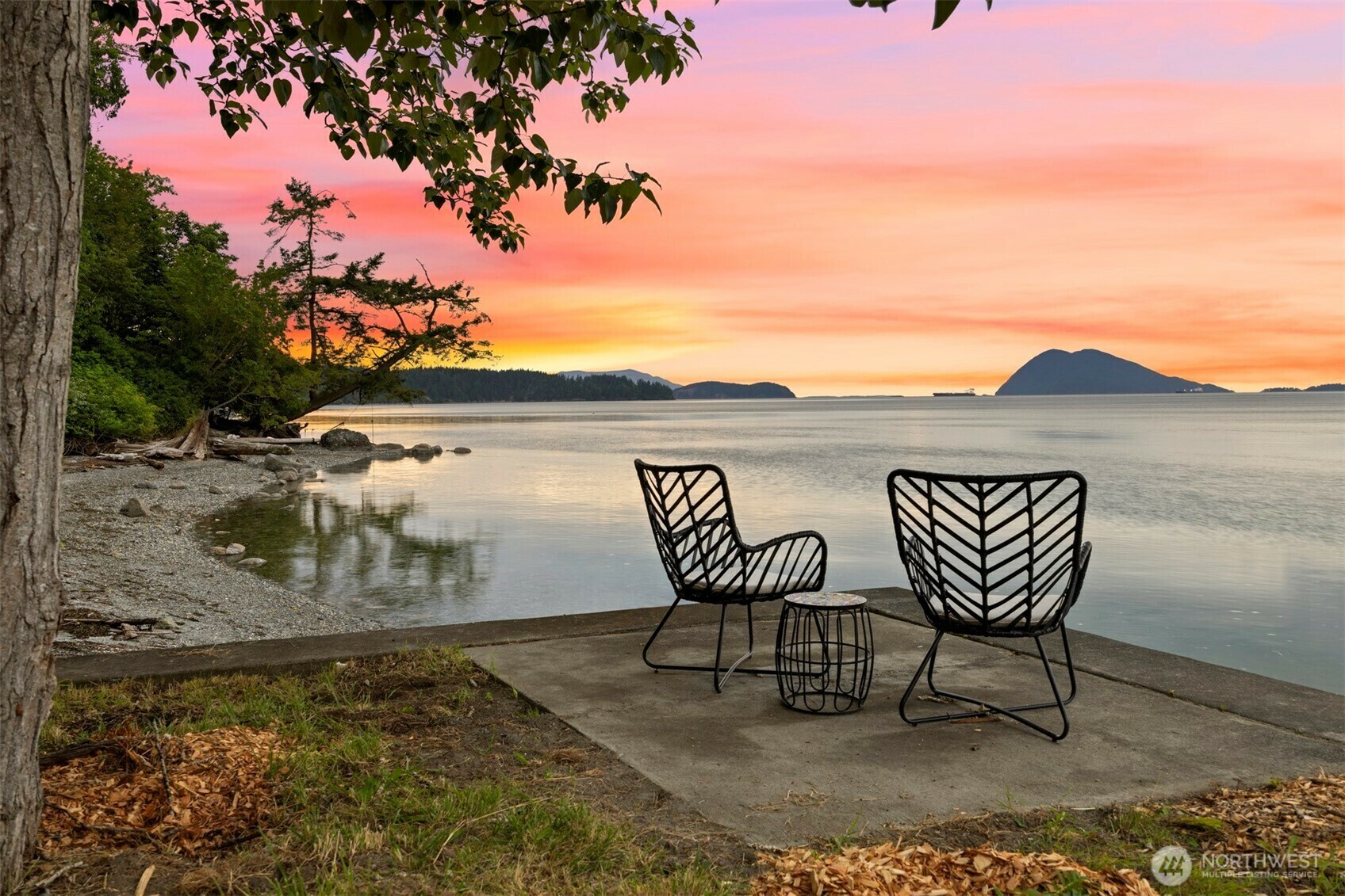 Property Photo: 4869 Mercer Road WA 98232
