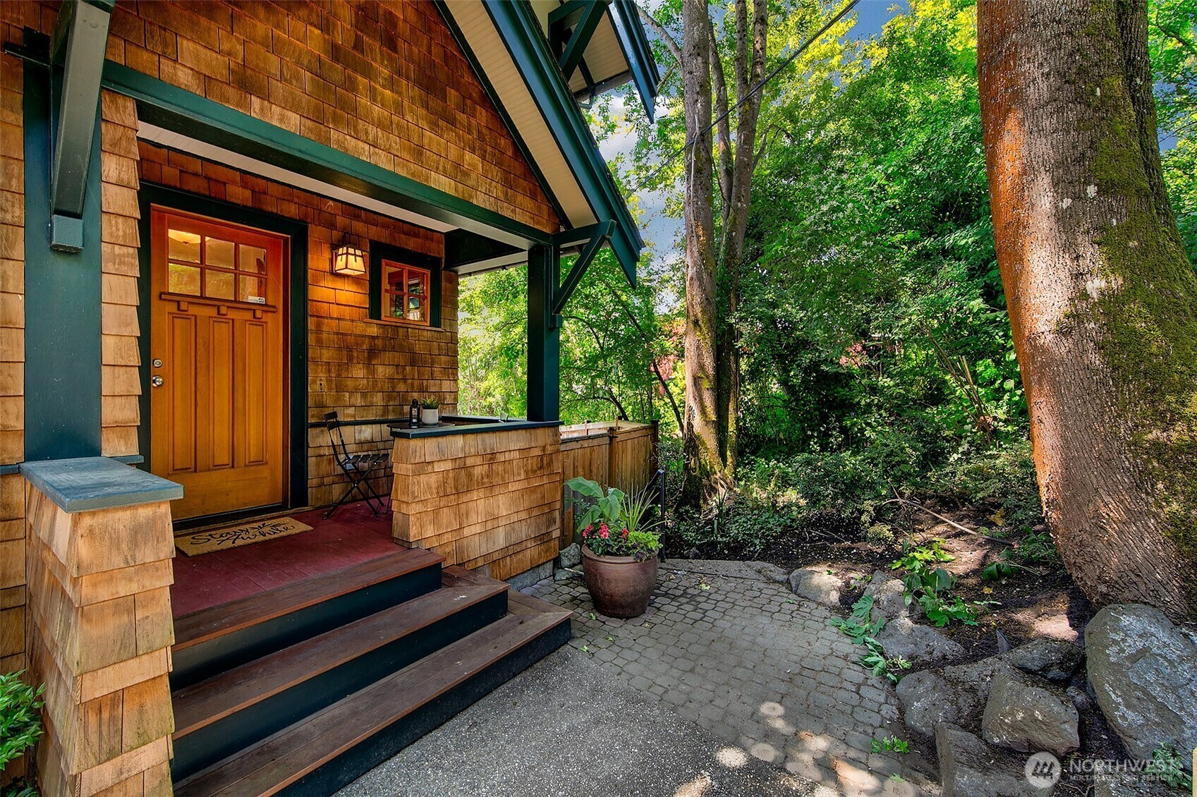 Property Photo: 3401 York Road S WA 98144
