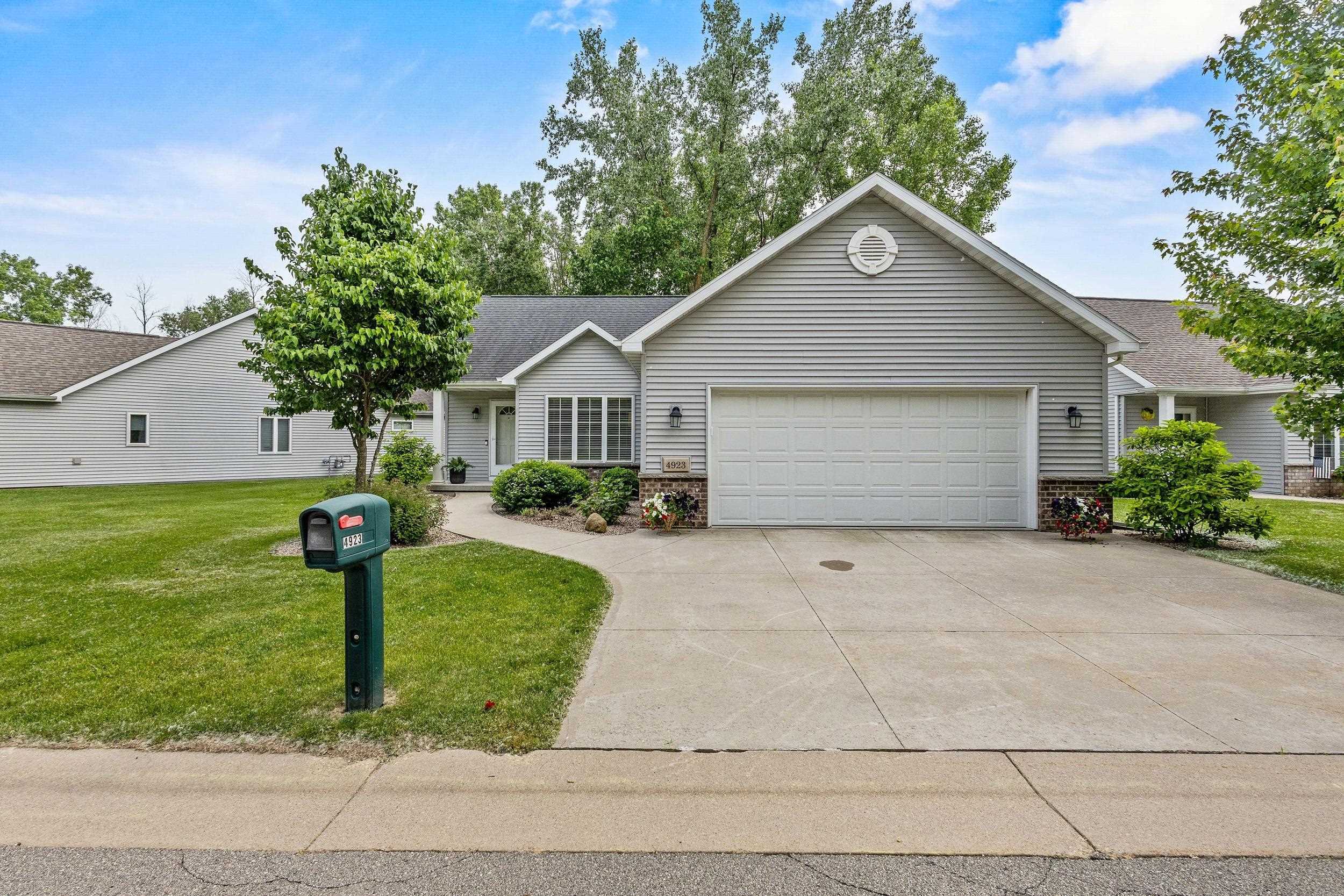 Property Photo: 4923 W Woods Creek Lane WI 54913