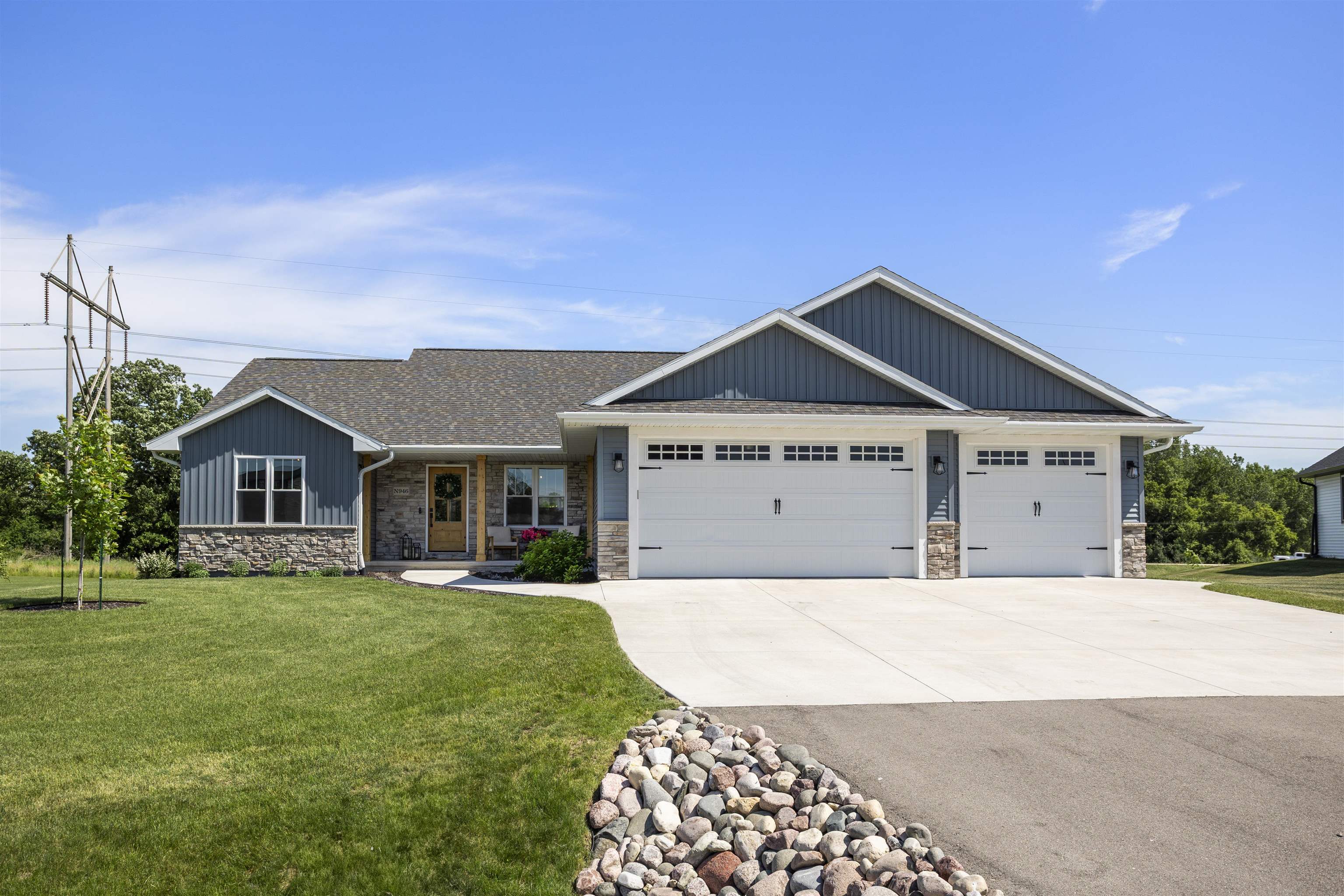 Property Photo:  N946 Quarry View Drive  WI 54944 