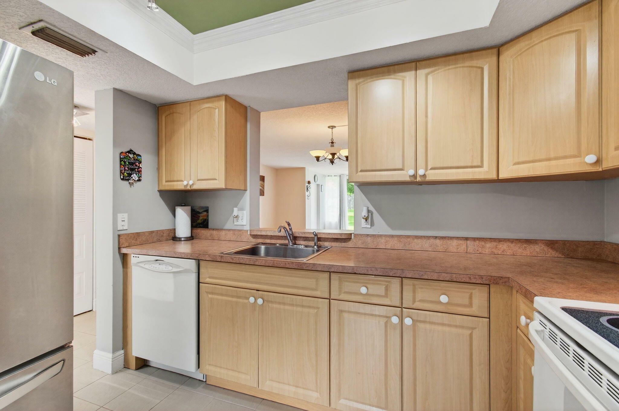 Property Photo: 16 Willowbrook Lane 102 FL 33446