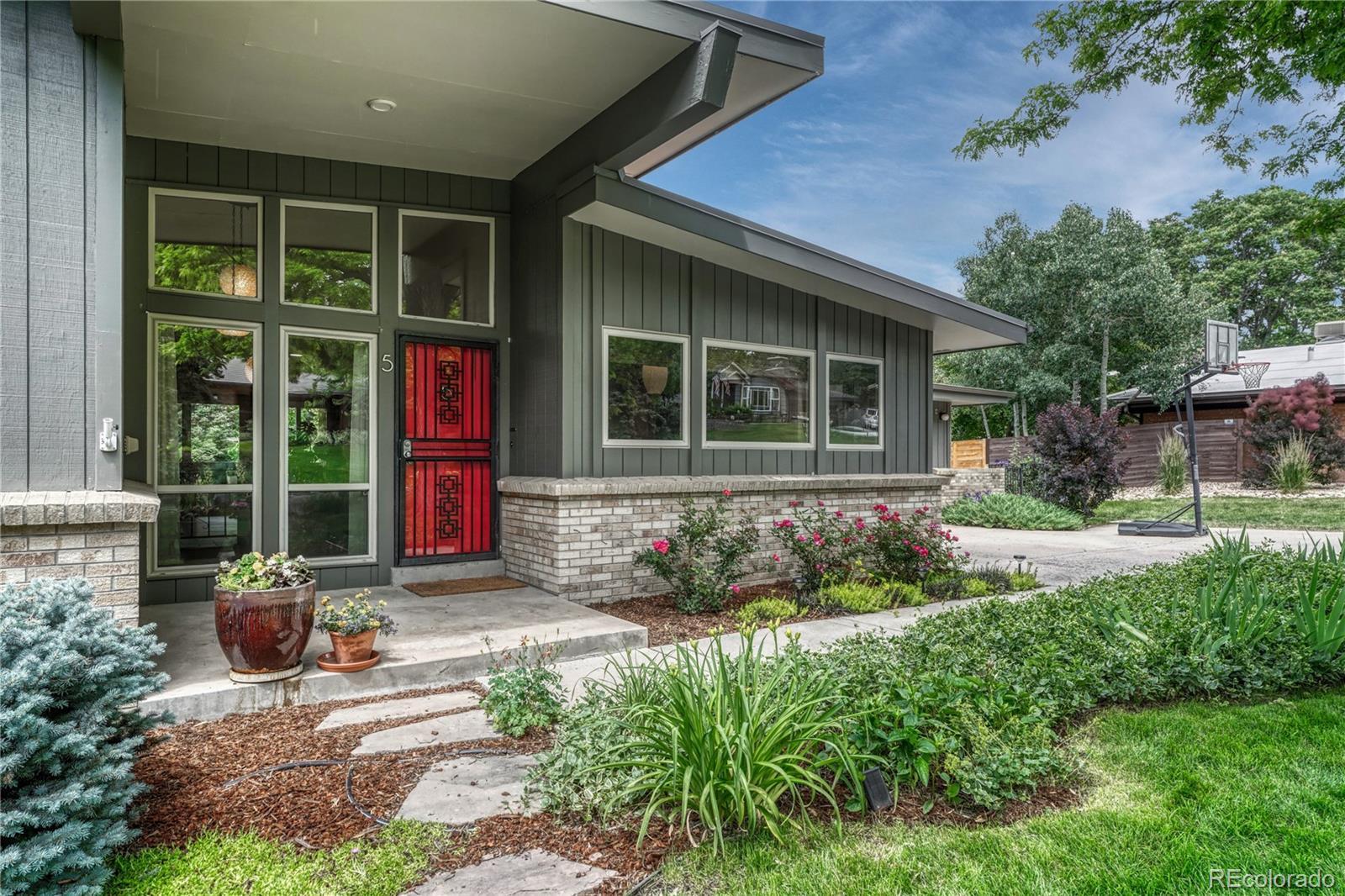 Property Photo:  5 Hillside Drive  CO 80215 