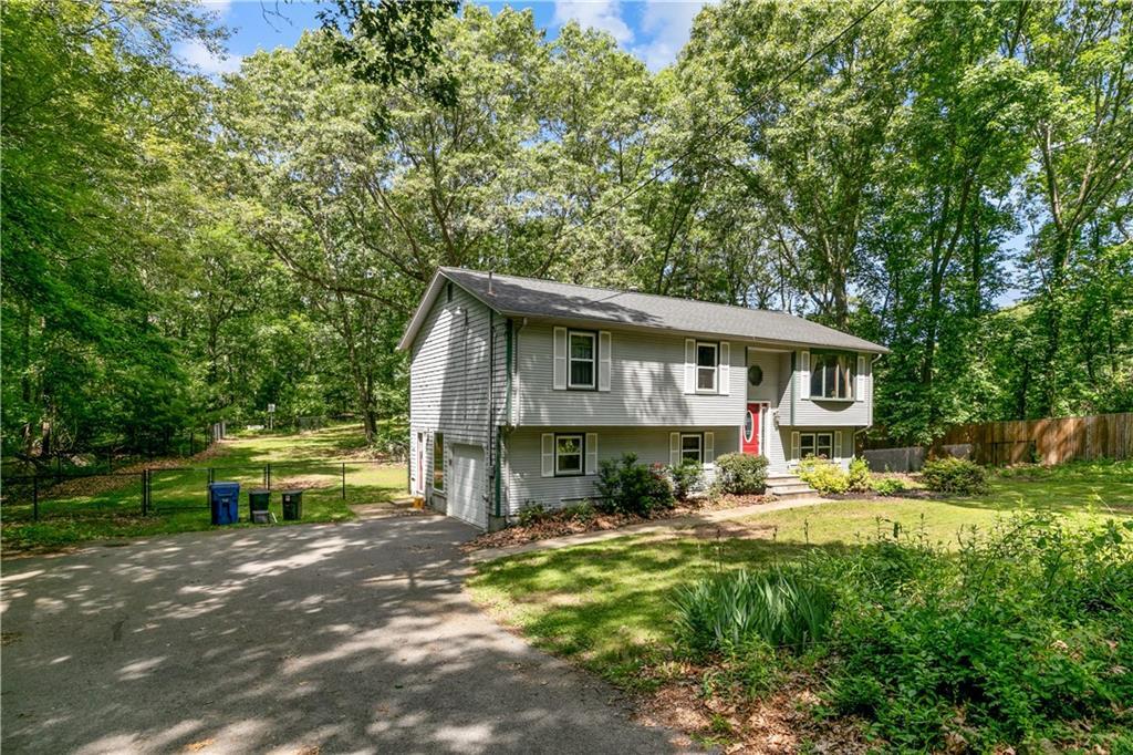 Property Photo:  125 Shippeetown Road  RI 02818 