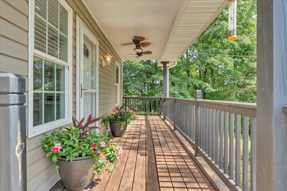 Property Photo:  7976 Grassy Hill Rd  VA 24065 