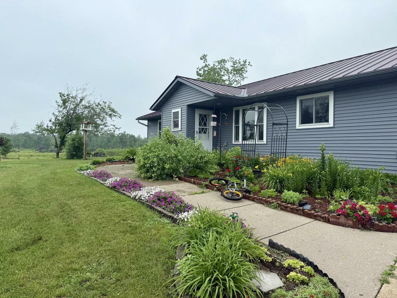 Property Photo: 33486 Driftwood Avenue WI 54666