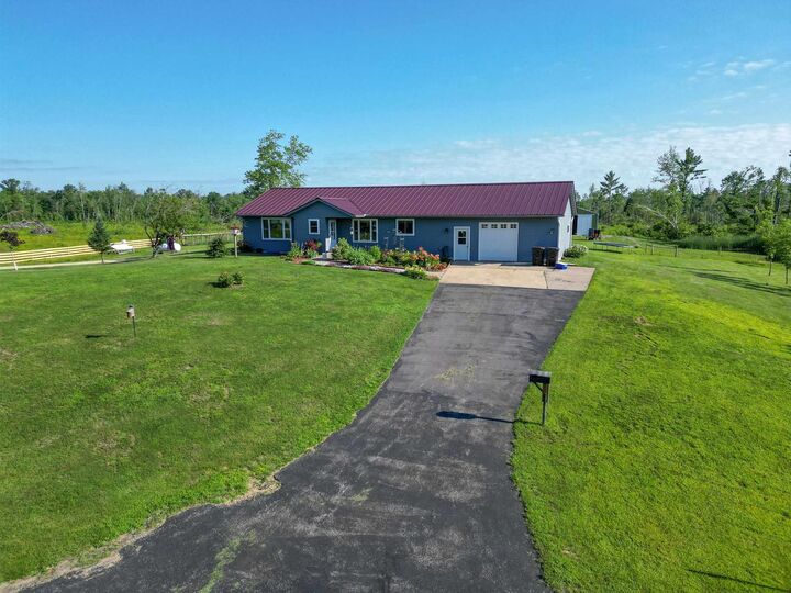 Property Photo:  33486 Driftwood Avenue  WI 54666 