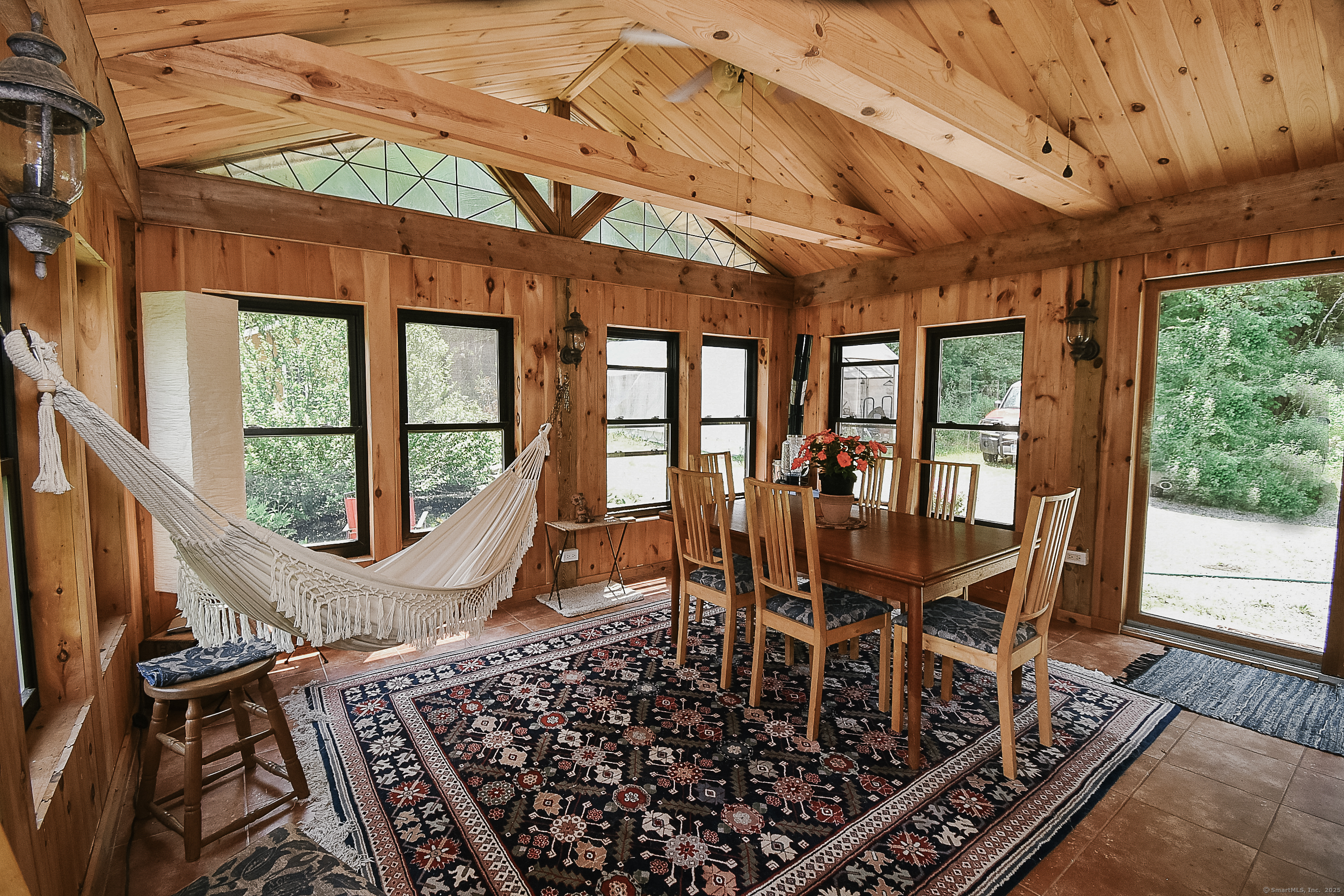 Property Photo: 279 Pratt Street CT 06098