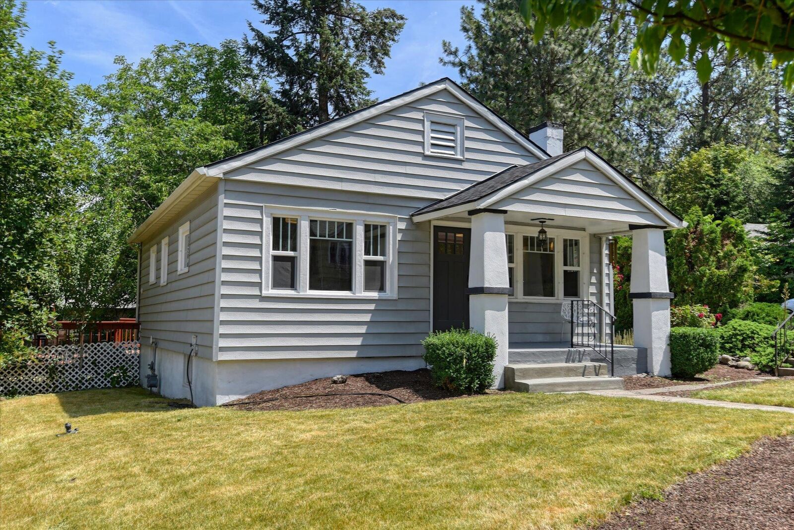 Property Photo:  1431 S Southeast Blvd  WA 99203 