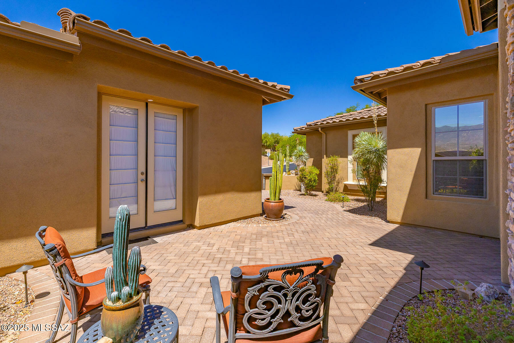 Property Photo:  66120 E Catalina Hills Drive  AZ 85739 
