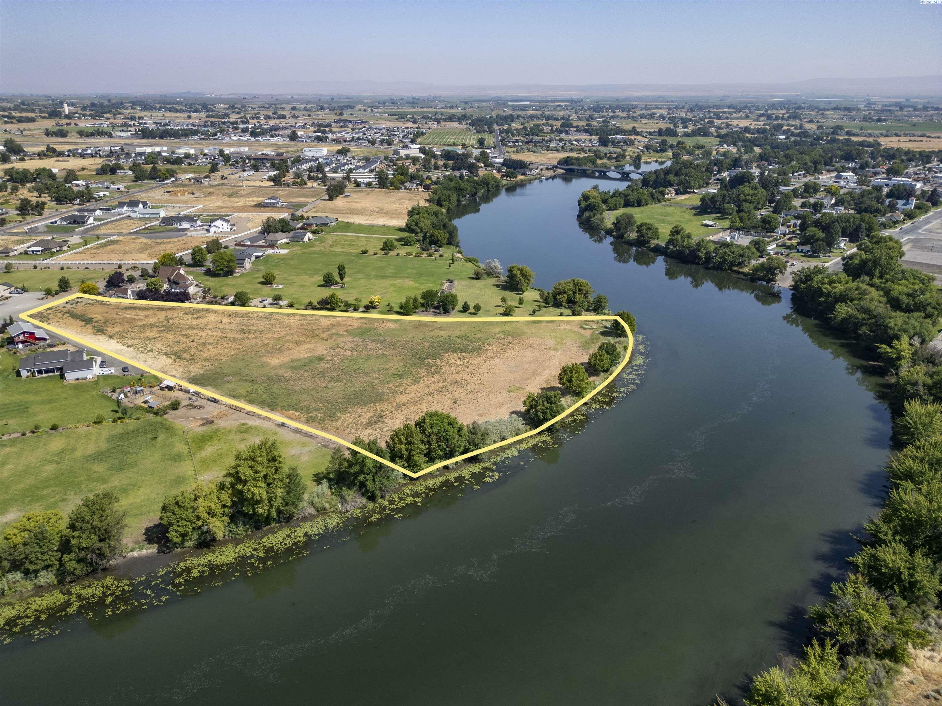Property Photo: 723 S 1366 Pr SW WA 99350