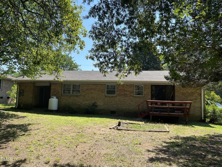 Property Photo:  417 Sunnyview Road  NC 27536 