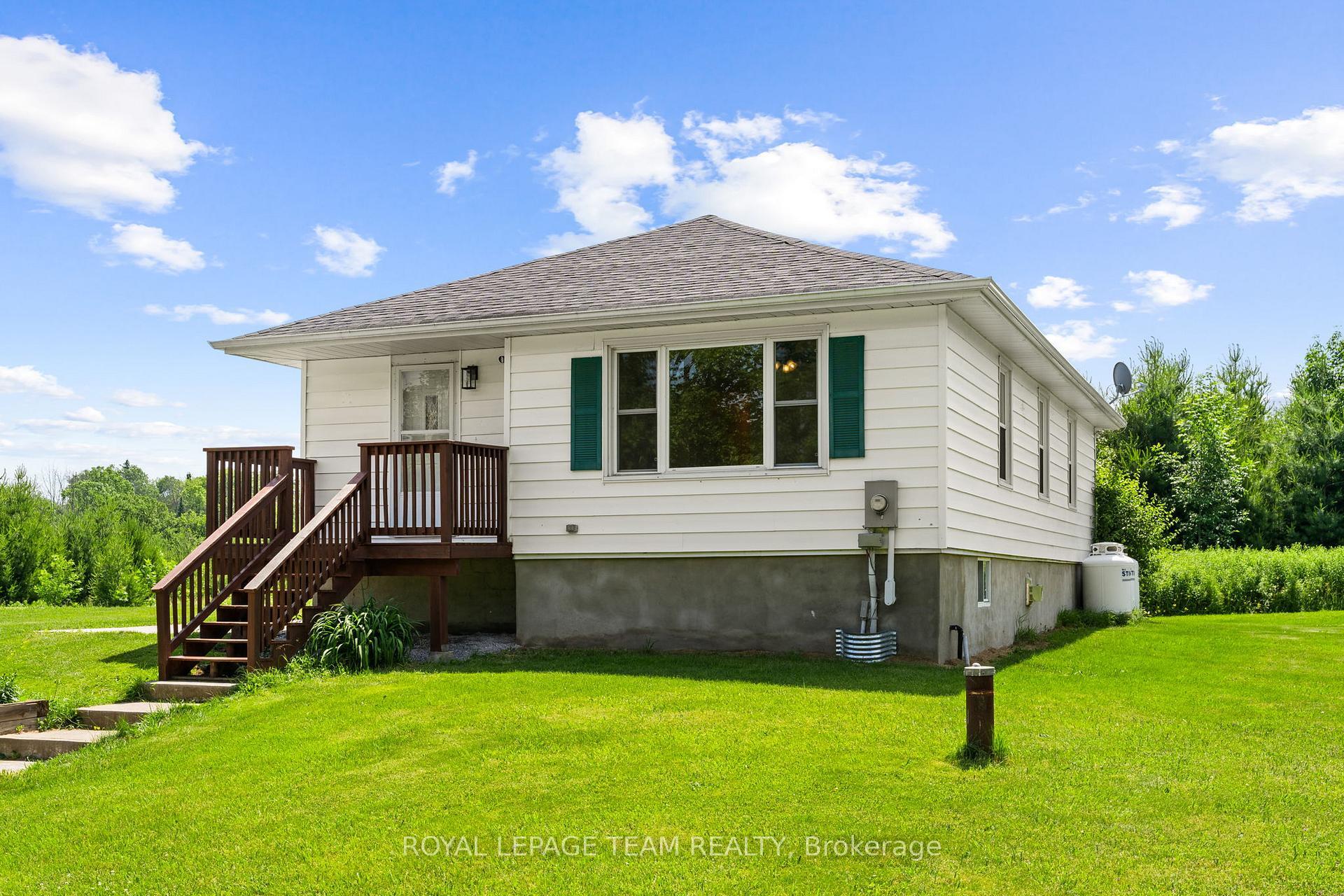 Property Photo:  1523 Drummond Con 6B Road  ON K7H 3C8 
