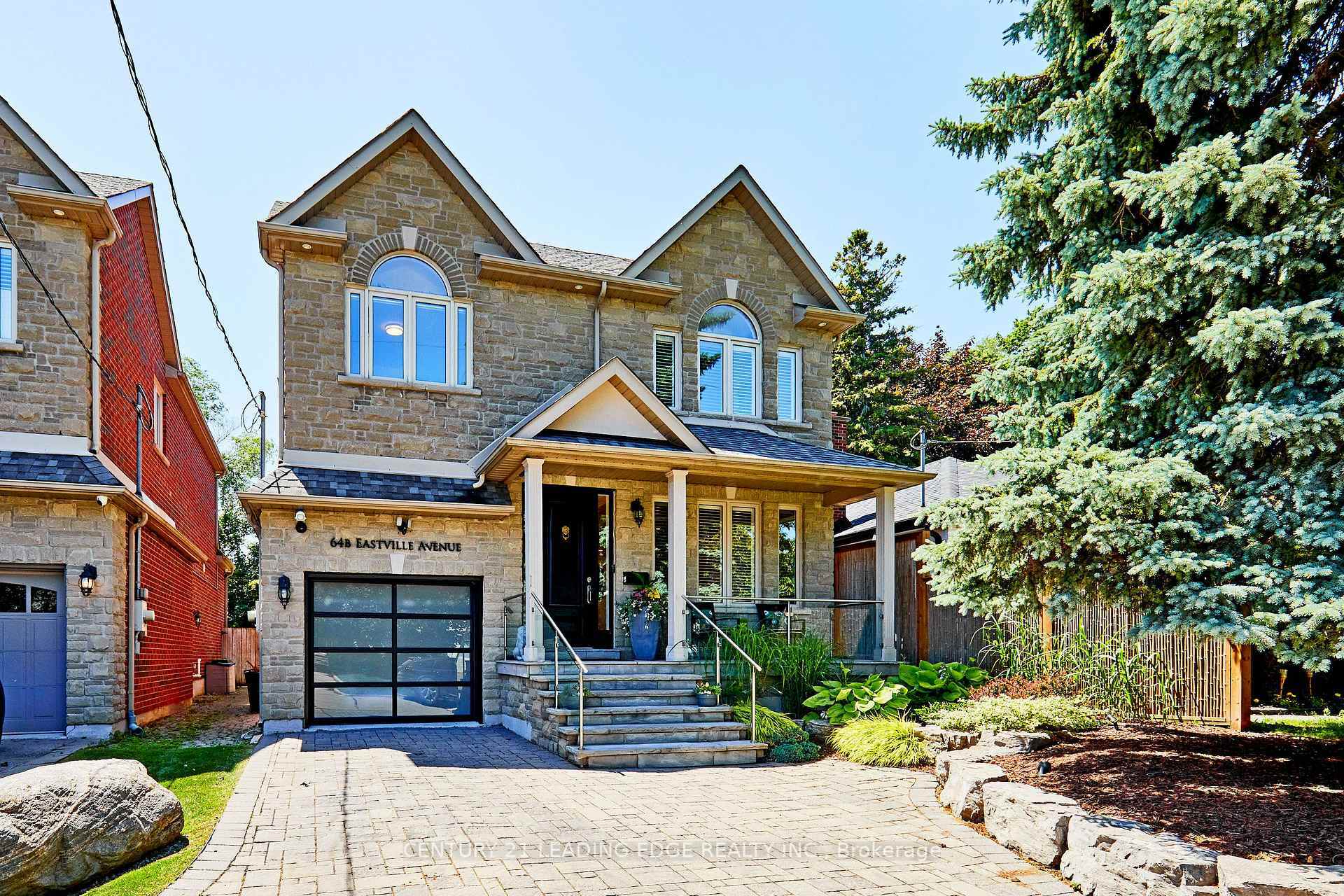 Photo de la propriété: 64B Eastville Avenue ON M1M 2N9