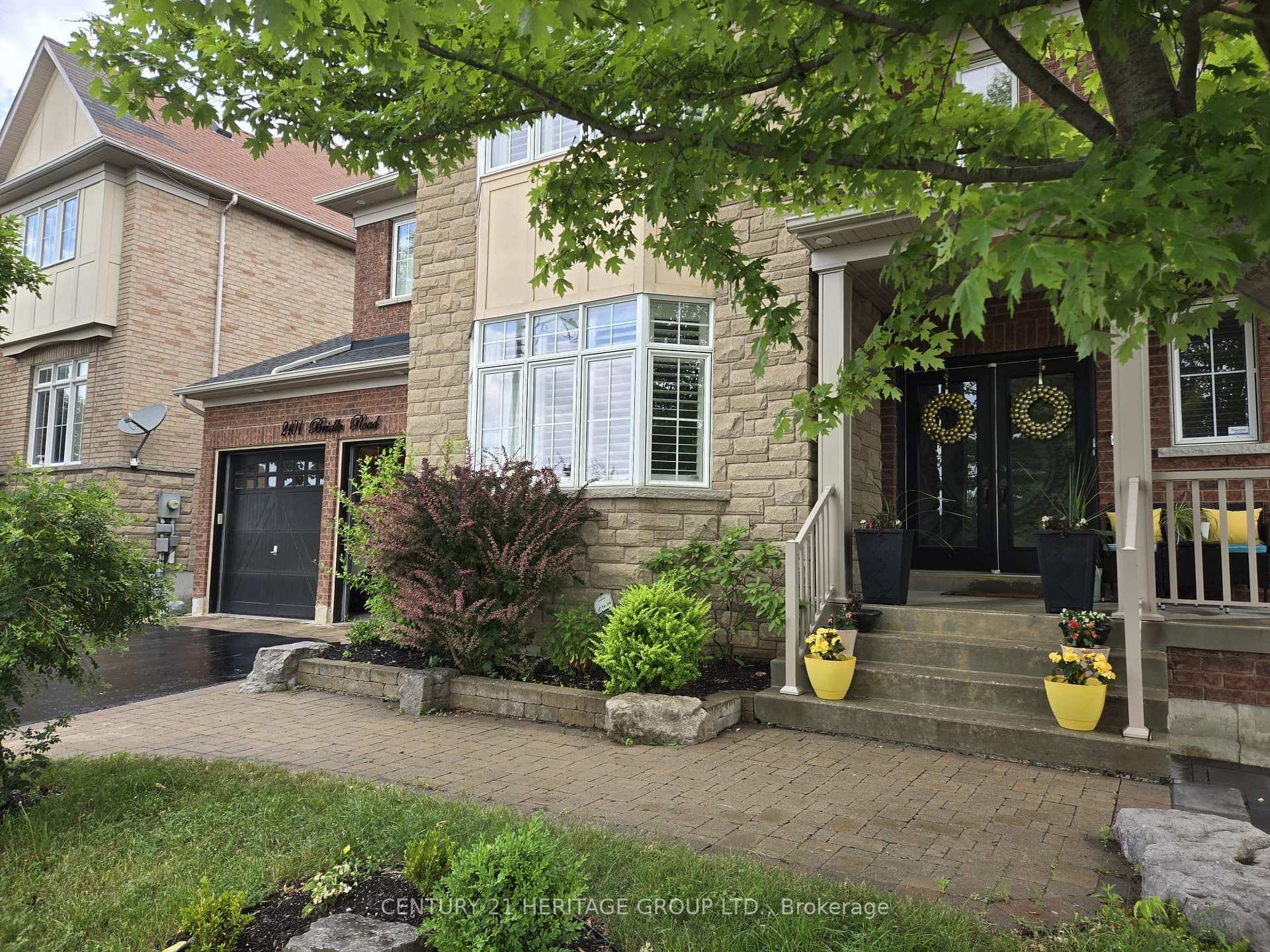 Property Photo: 2101 Bridle Road ON L1L 0A5