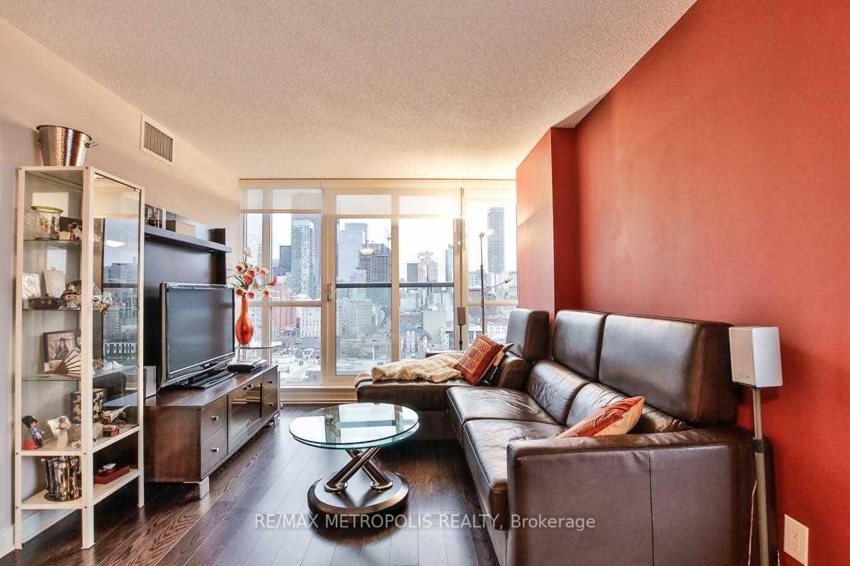 Property Photo: 320 Richmond Street E 1413 ON M5A 1P9