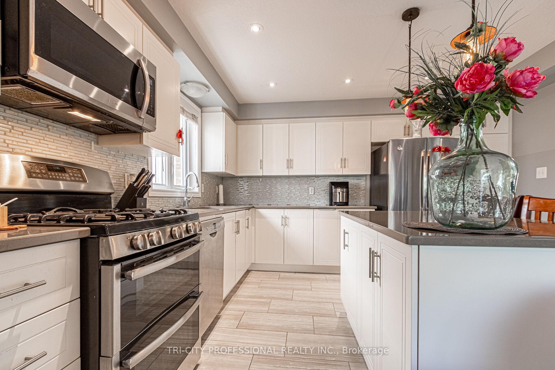 Property Photo: 53 Aberdeen Street ON N1M 0C1