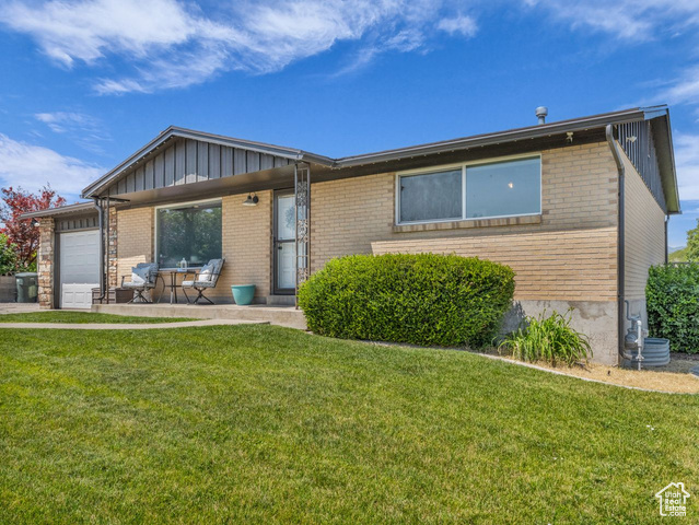 Property Photo: 4332 W Losee Dr UT 84120