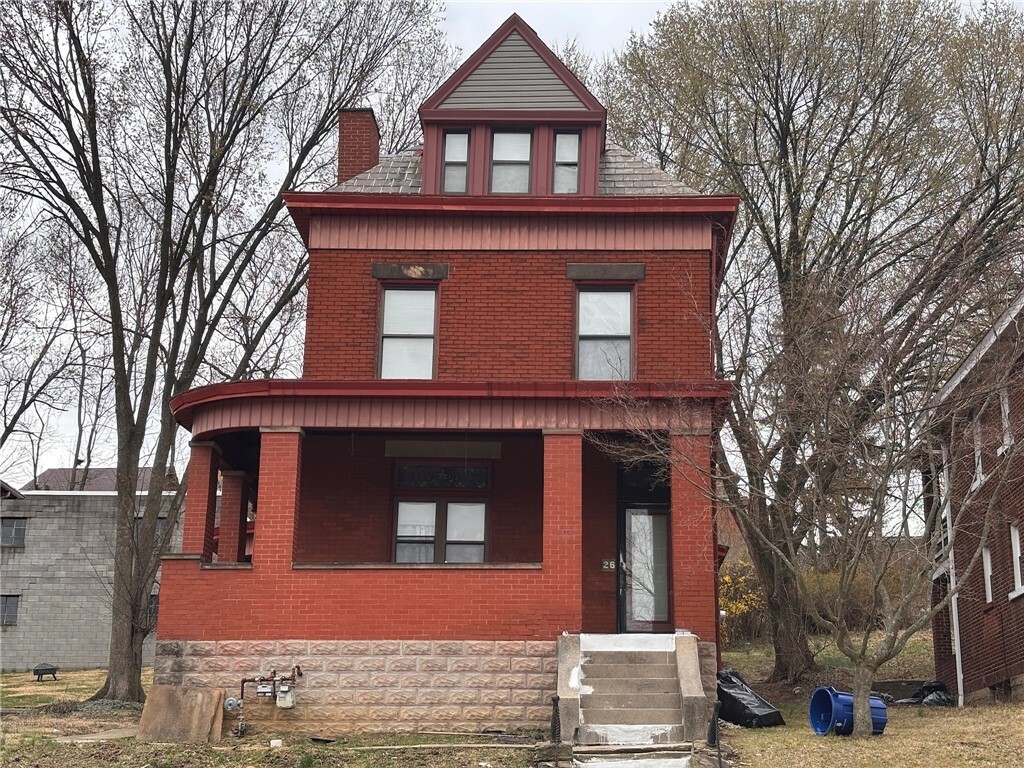 Property Photo: 26 Carrick Ave PA 15210
